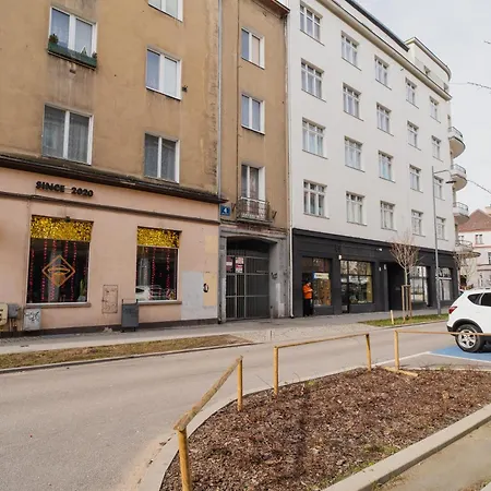 Totu Black&white Centrum Гдыня