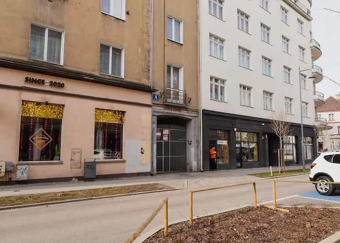 Totu Black&white Centrum Gdynia