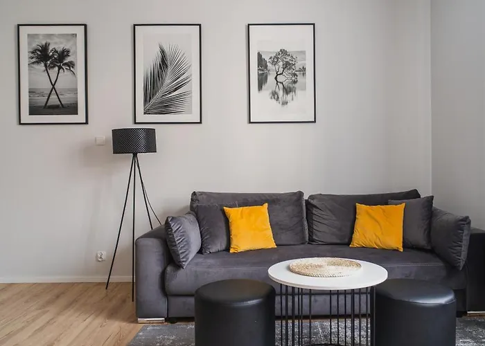 Totu Black&white Centrum Gdynia